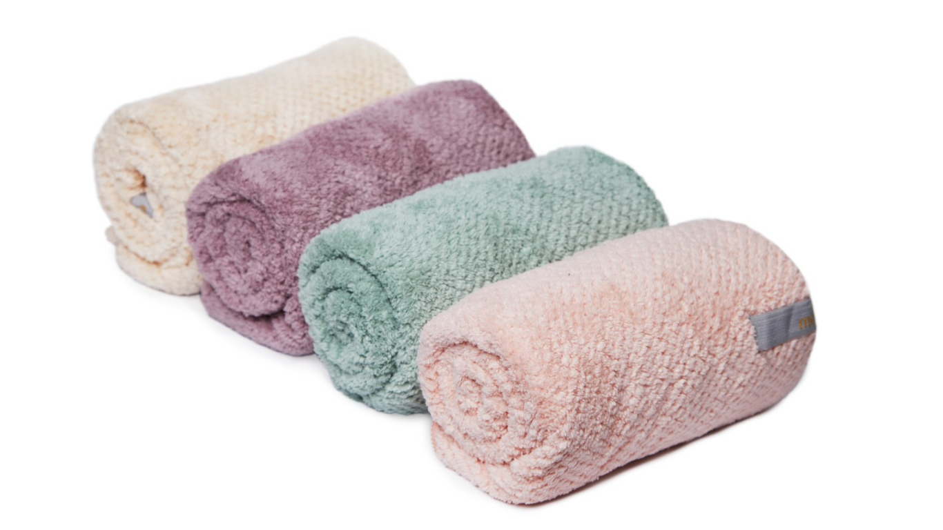How to Choose the Best Microfiber Hair Towel: Why Moogra Hair is Your Top Choice